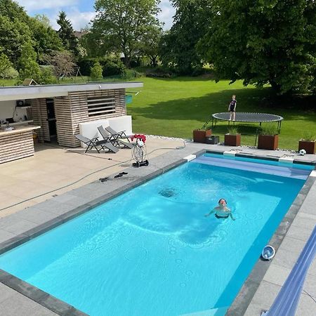 Appartement 5 Personnes Avec Acces Piscine Et Jacuzzi Villers-la-Ville Kültér fotó