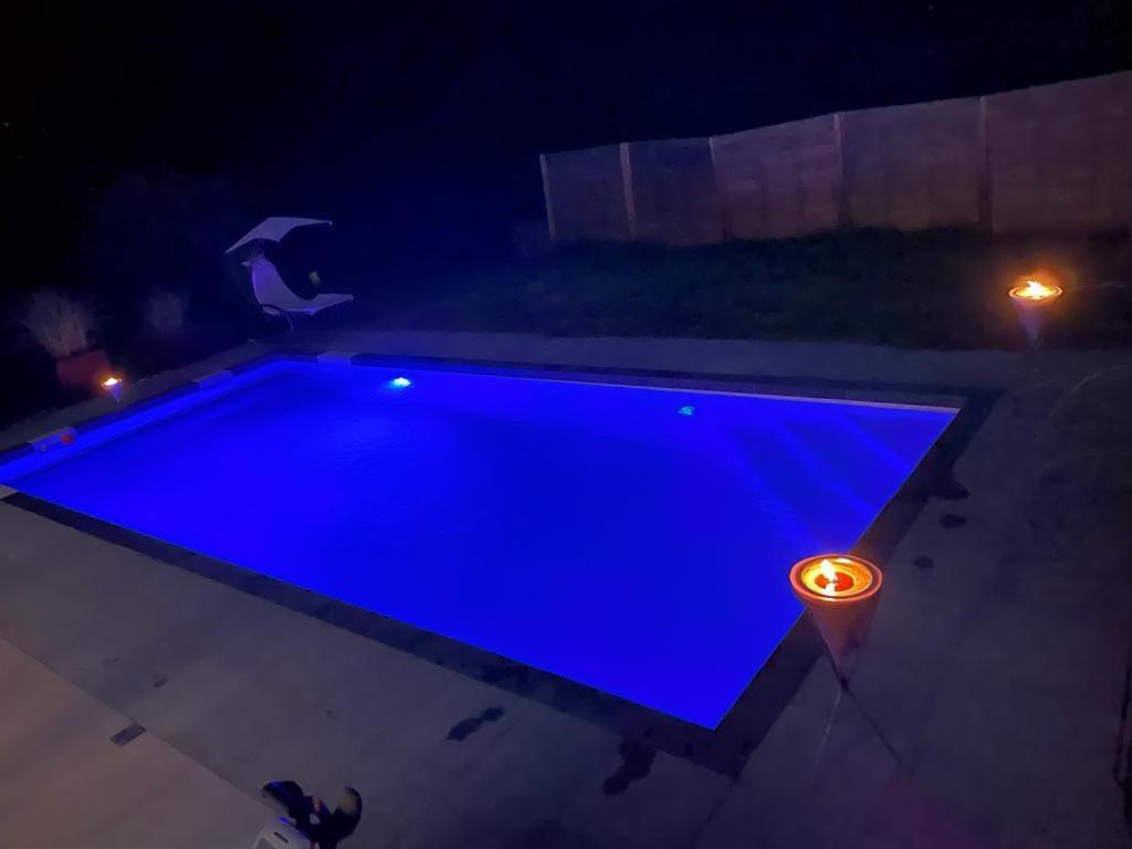 Appartement 5 Personnes Avec Acces Piscine Et Jacuzzi Villers-la-Ville Kültér fotó